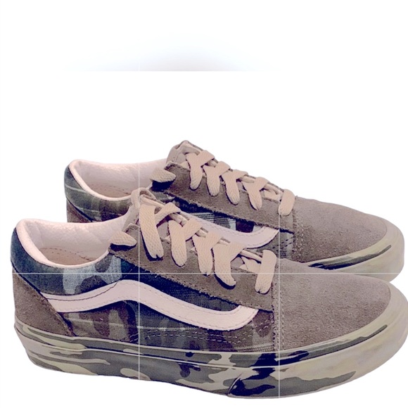 😀VANS - CAMO and Olive Suede size 3 - Picture 2 of 10